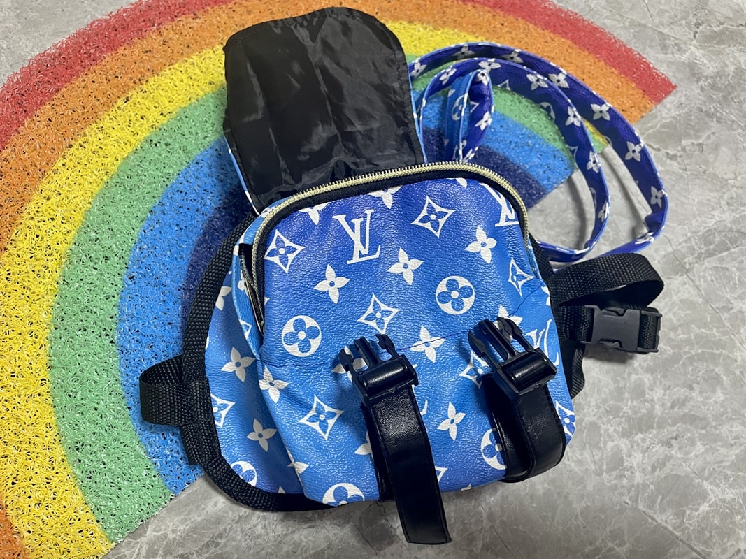 LV Dog Leather Backpack 🔵