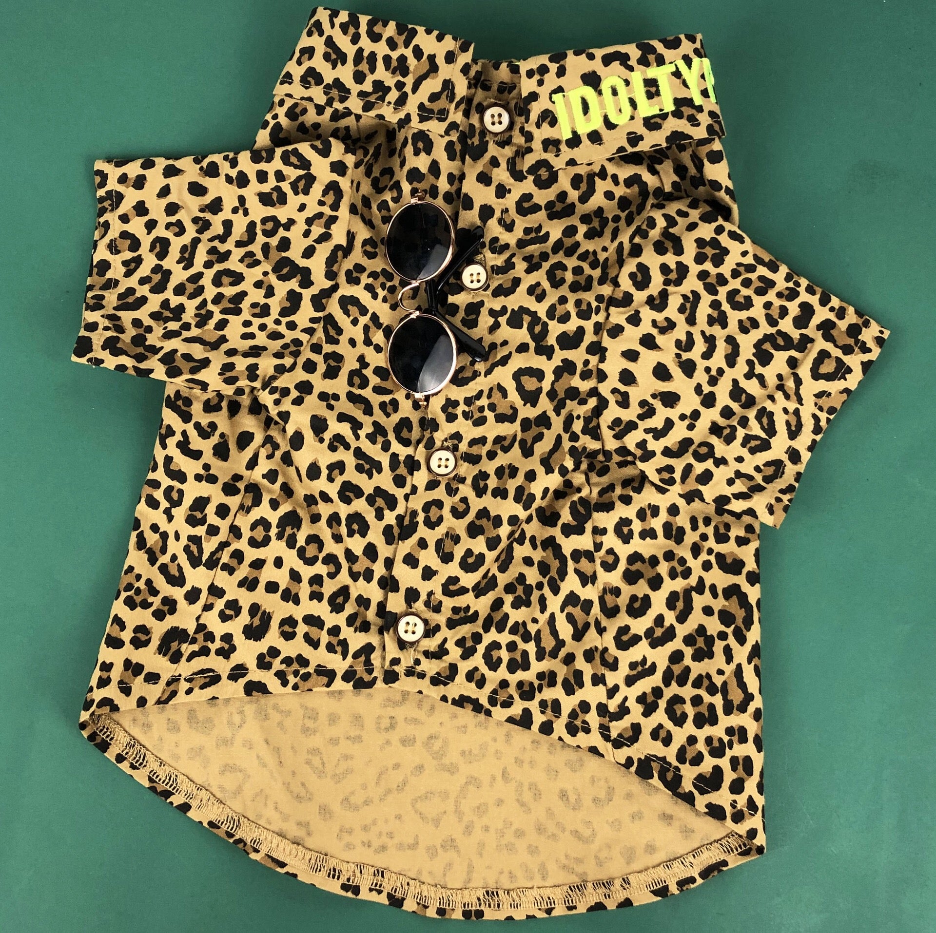 Trendiano Leopard Dog  Shirt